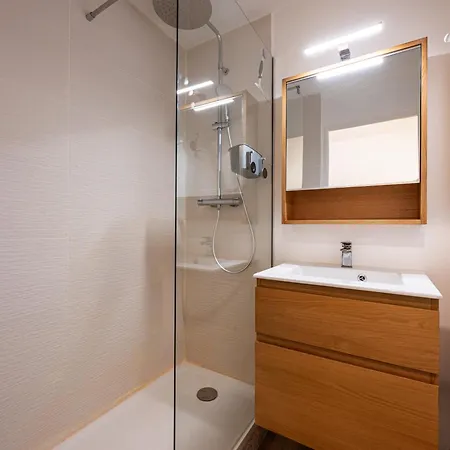 Le Doina 2 N08 - St5m Apartament *